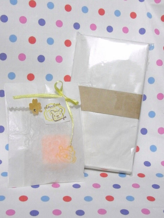 Items similar to 50 pcs Small white wax paper bags (3 x 4.5") on Etsy