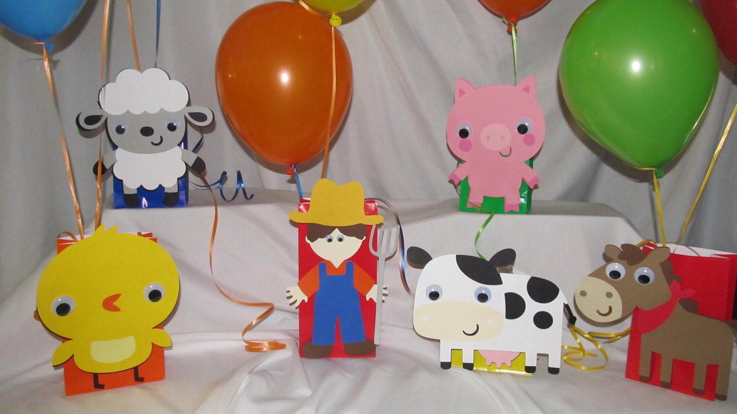 Farm/Barnyard Party Birthday Centerpiece