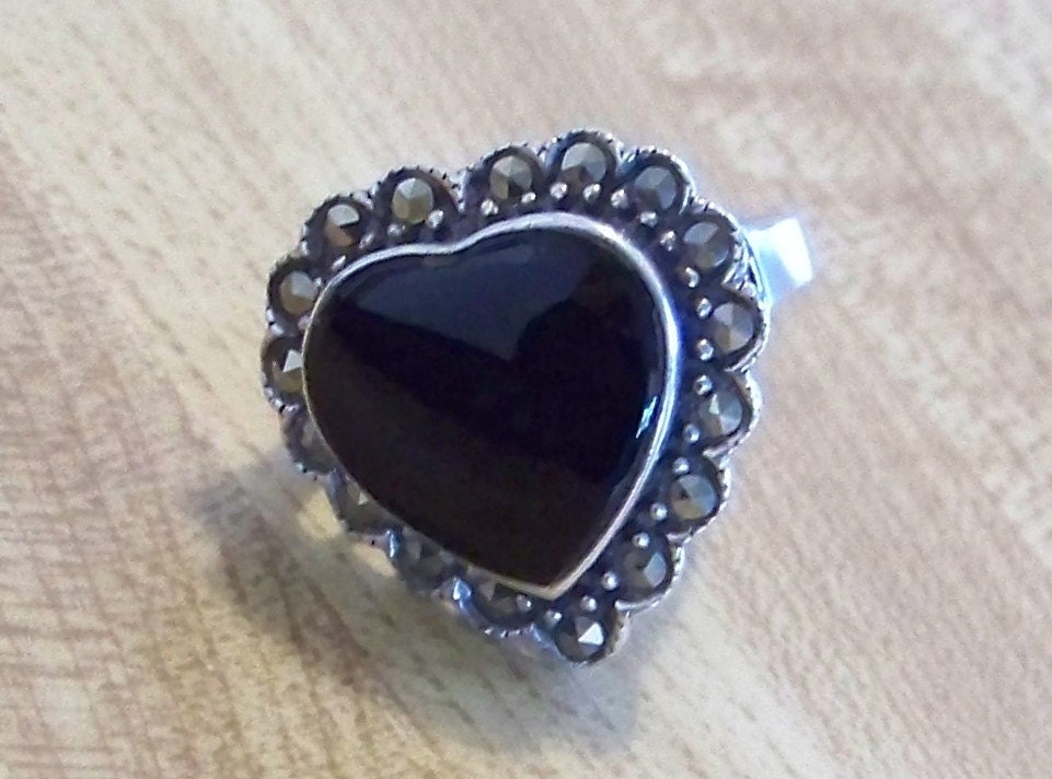 Vintage Sterling Silver Black Onyx and Marcasite Heart Shaped Ring Valentine's Gift