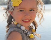 M2M Persnickety Yellow and Gray chunky necklace with bling