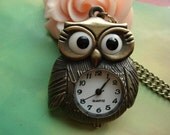 Antique Bronze Vintage Filigree Lovely Baby Owls with Watery Eyes Metal Pocket Watch Locket Pendants Chains Necklaces Free Ribbon