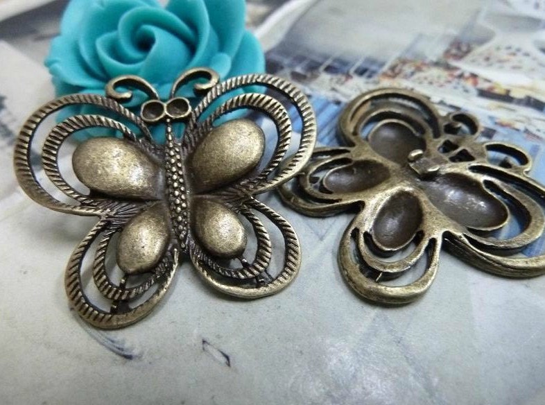 5 pcs 37x31mm Antique Bronze Vintage Lovely Butterfly Bows Charms Pendants fc9621