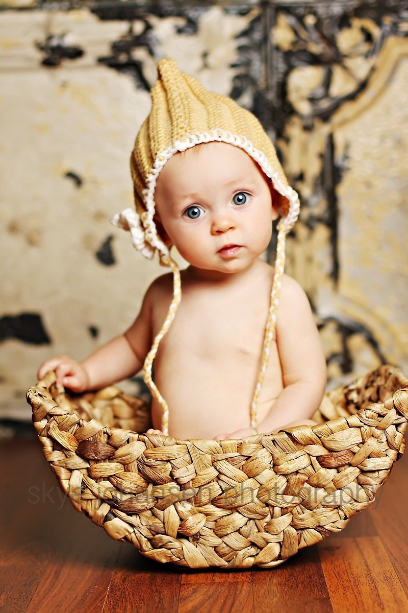 ON SALE Knit Munchkin Elf Fairy Pixie Babies Childrens Hat - Butterscotch - Has Detachable Flower - Baby Photo Prop or Gift