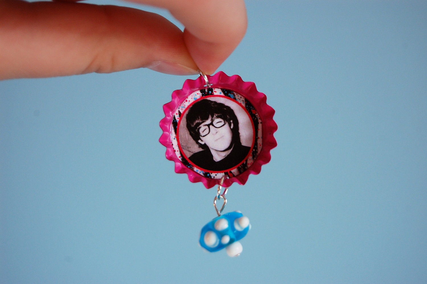 Bottle  Pendants on Paul Mccartney Bottle Cap Pendant By Delmariedesigns On Etsy