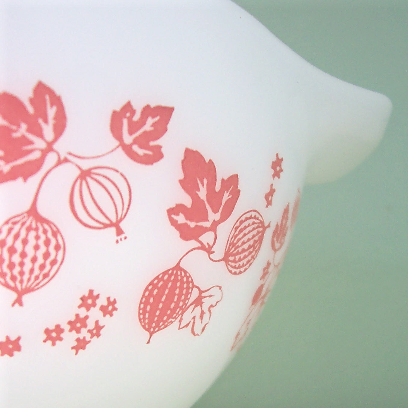 Pink Gooseberry Mixing Bowls, Complete Set
