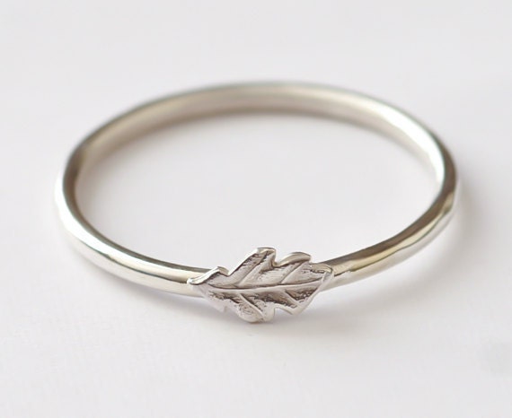 Leaf Ring - Stackable Sterling Silver Oak Leaf Ring