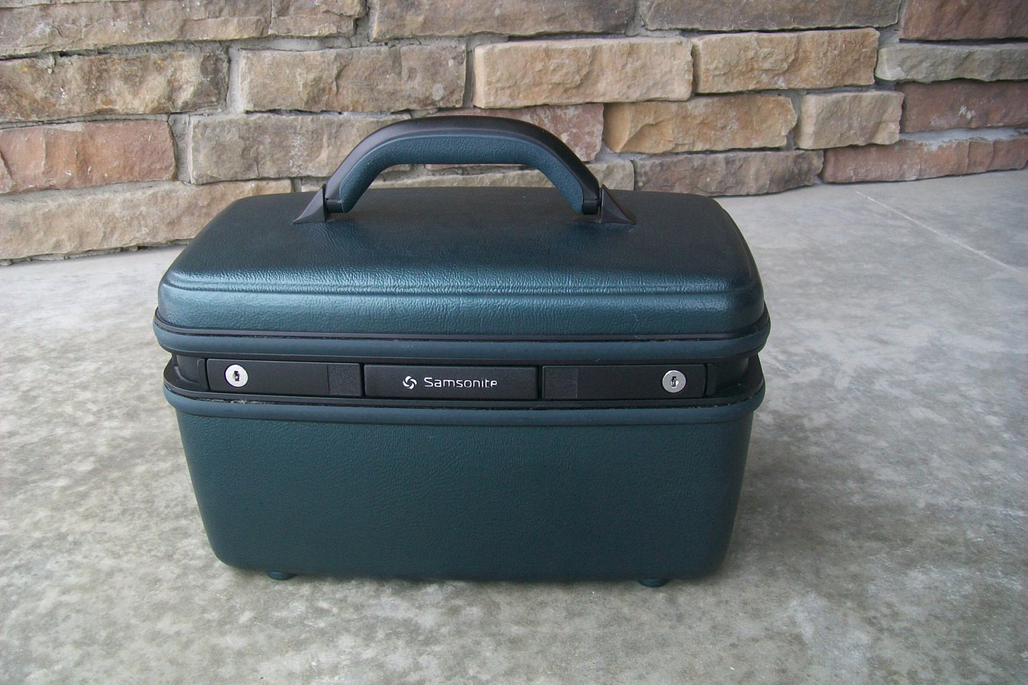Vintage Samsonite Train Case / Cosmetic Case / Carry On