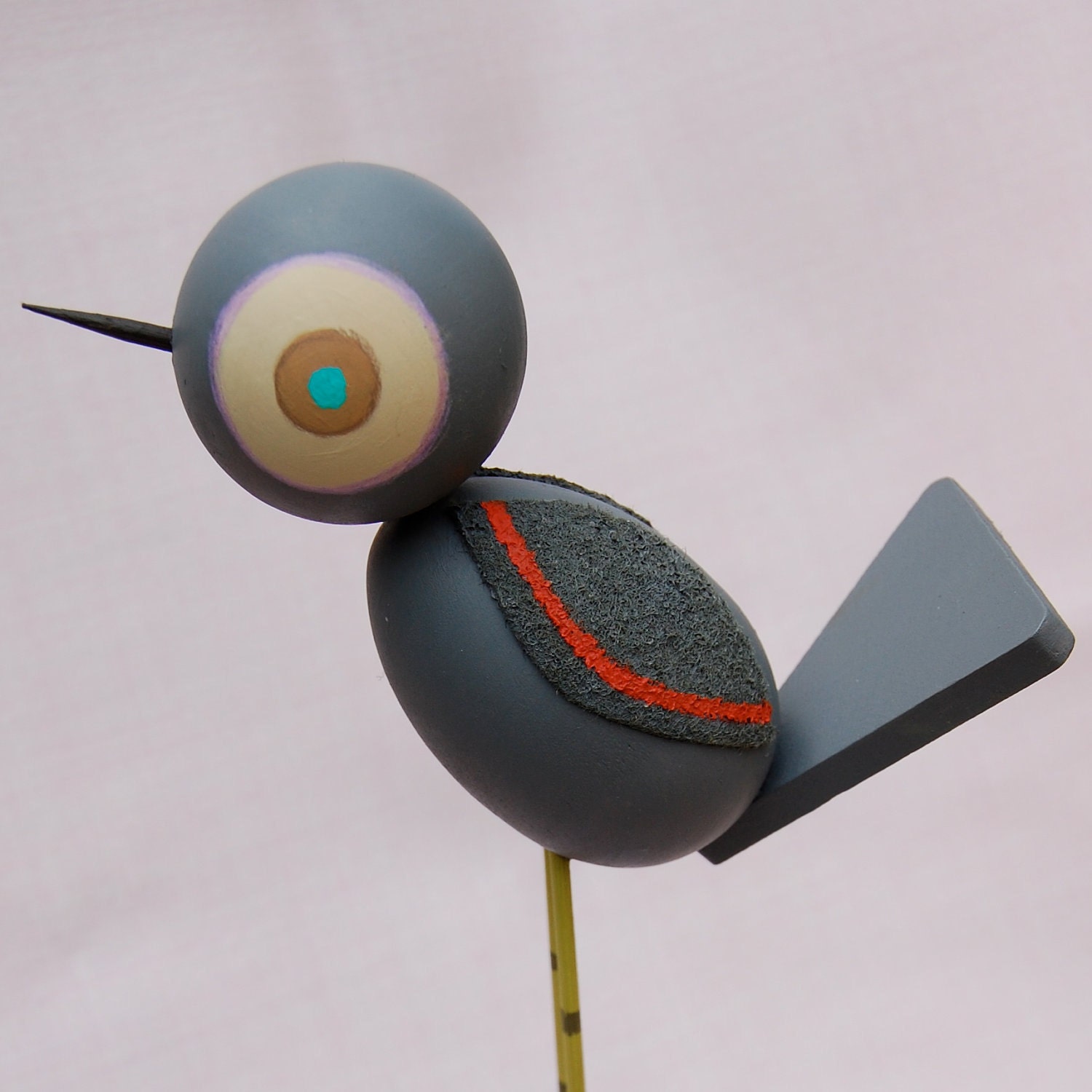 Retro GREY sparrow TWEET wooden bird figure
