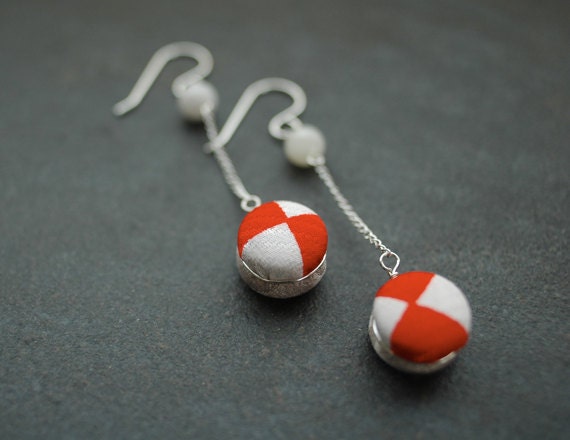 Kimono Swing Earrings - Red and White Silk
