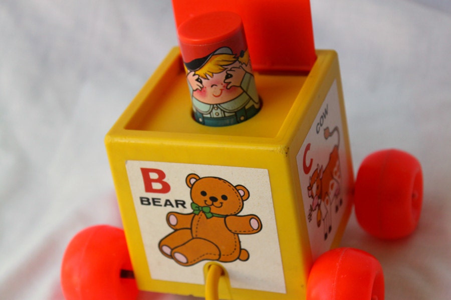 Pull Toy, Peek-A-Boo Block Toy, Fisher Price 1970 - ItsStillLife
