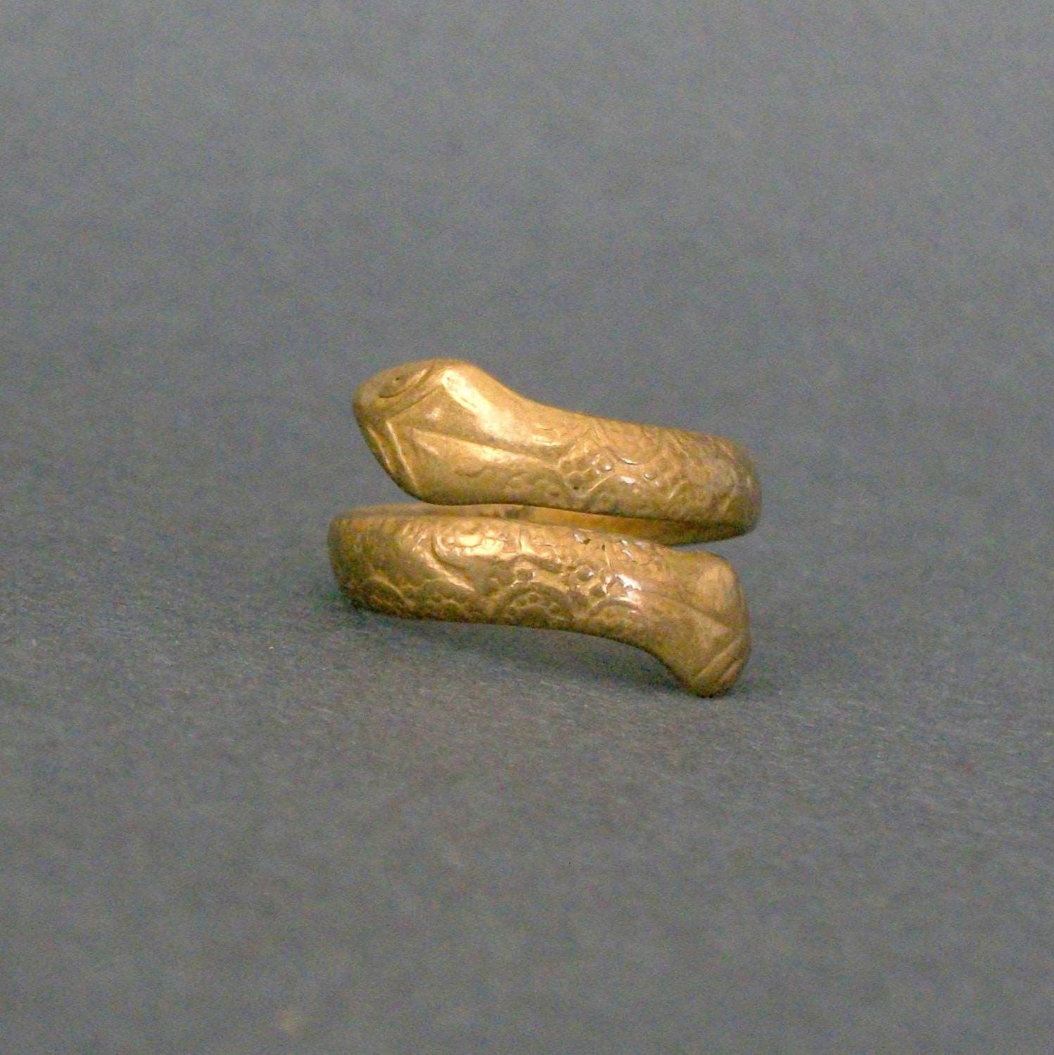 Brass Snake Ring . 1920s . Detailed . Adjustable .