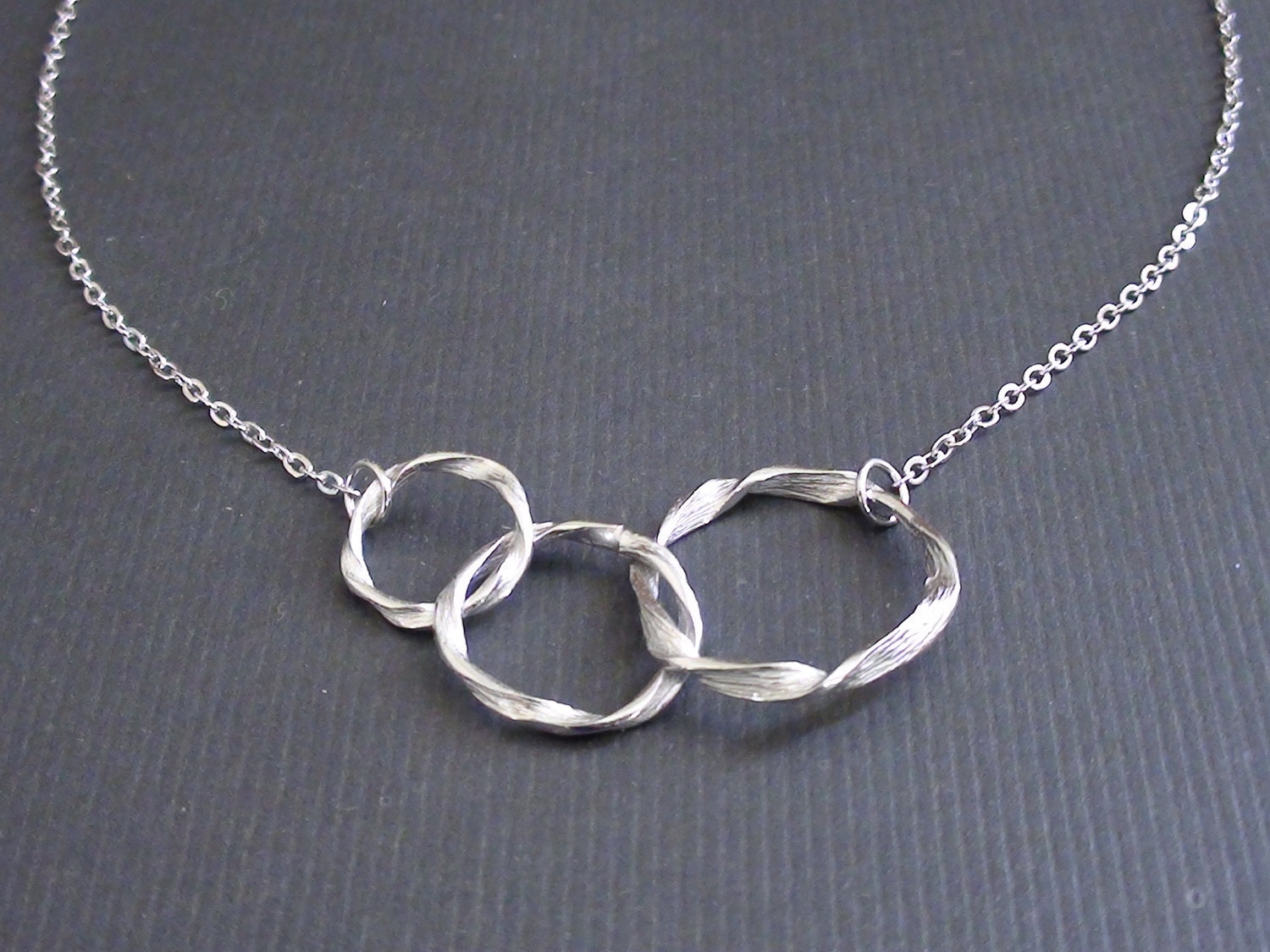 Twisted Triple Circle Connector - 16k White Gold Plated Necklace