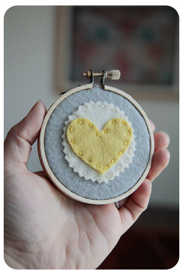 Embroidery Hoop Art. Yellow Felt Heart on Grey. Wall Hanging by Catshy Crafts