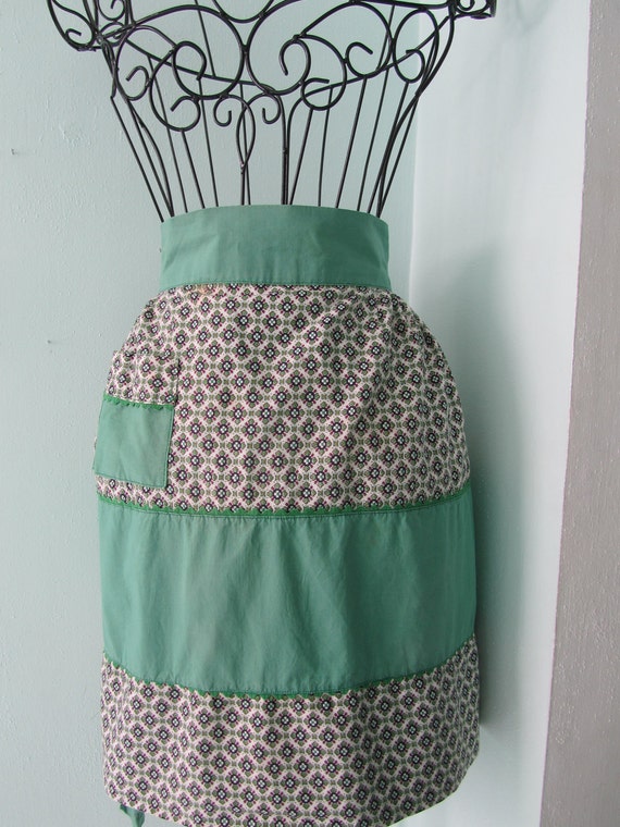 Vintage Geometric Foral Patterned Navy and Pastel Green Apron