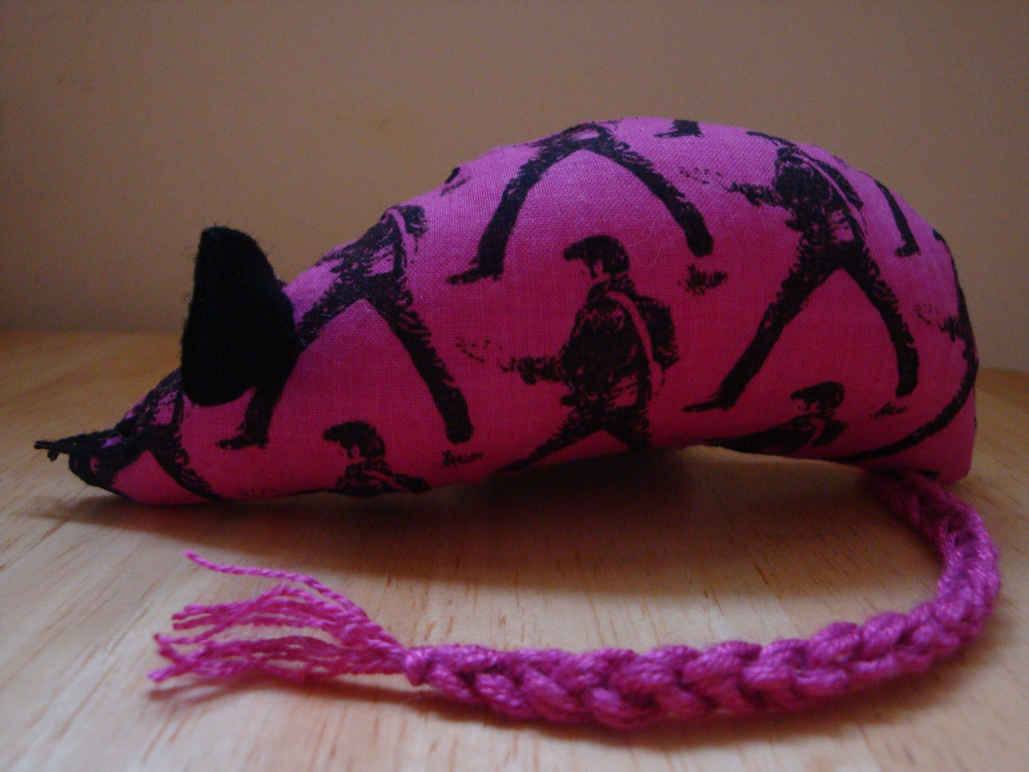 King the Catnip Mouse - Elvis design - Retro