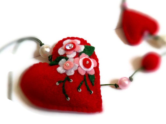 Felt bookmark with a red heart /felt Heart /f elt toy/ gift for child / Ready to Ship