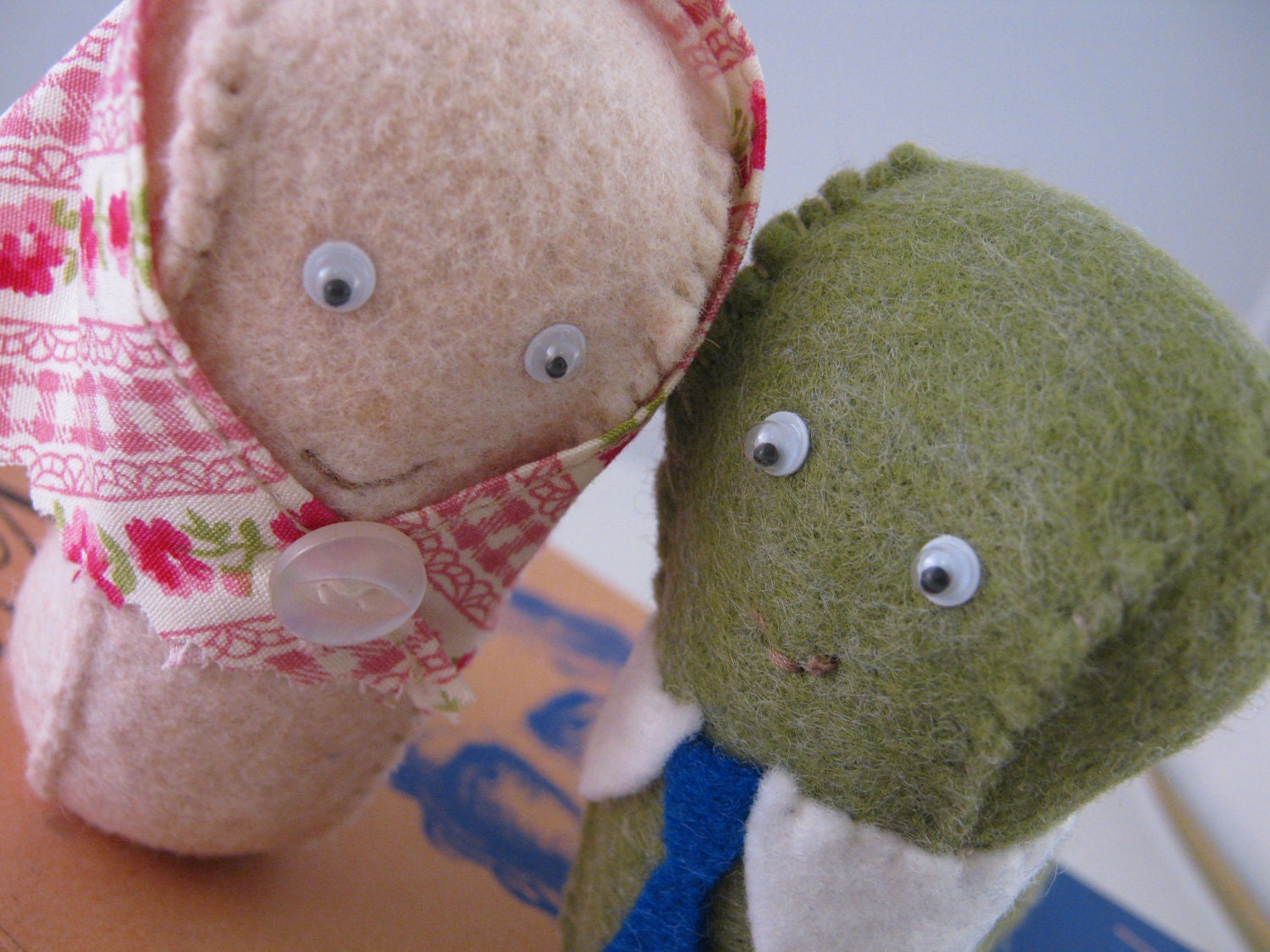 Mr and Mrs Felt Bookworm