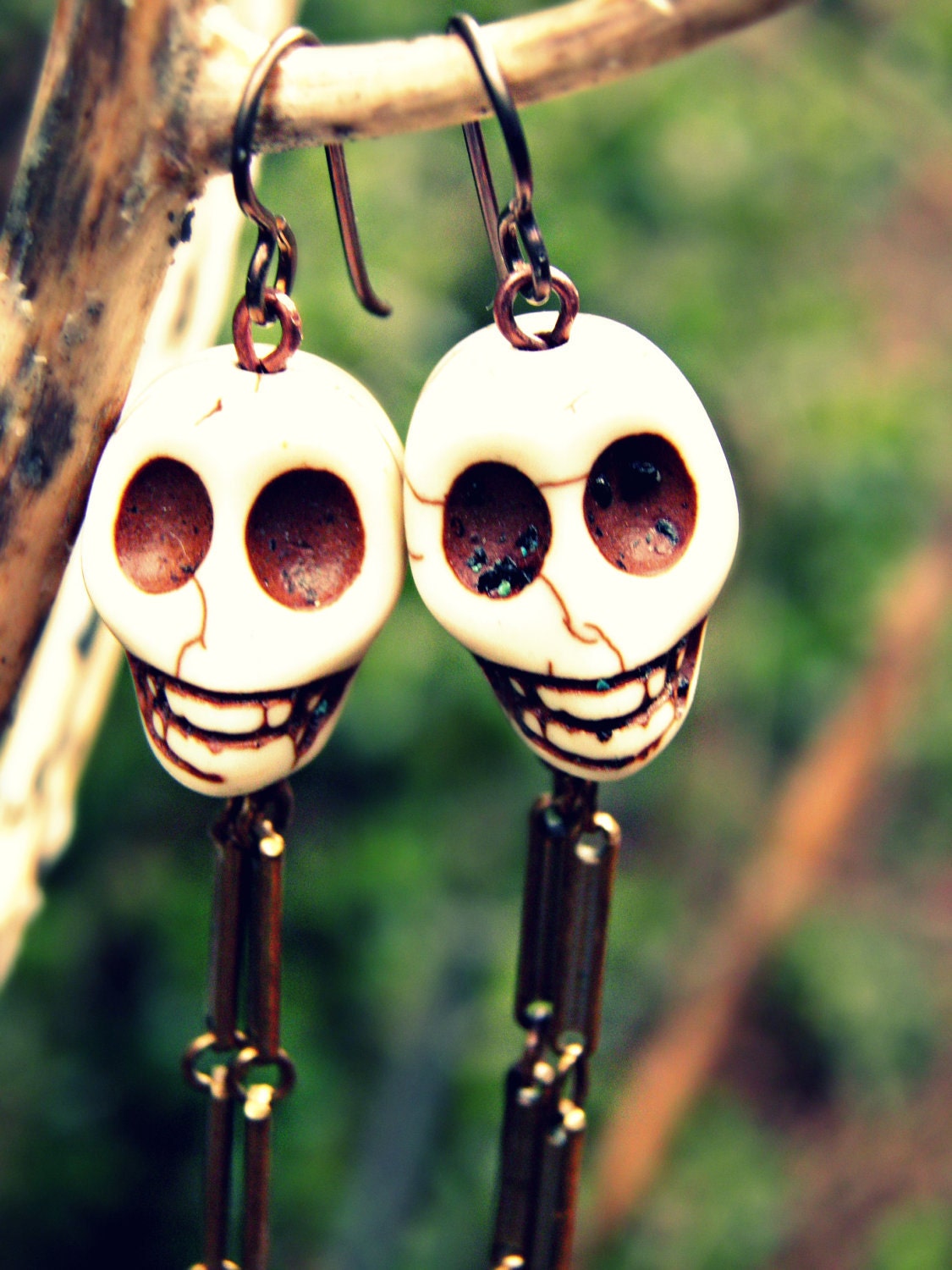 Howlite Skull Earrings Day of the Dead Skull Earrings Resin Skulls Antique Copper Chain Nickel Free Niobium Earrings