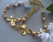 Mom and Daughter Bracelet, Swarovski Pearls, Gold Orchid Petal, Personalized , Gold Bracelet, Wedding jewelry,  Gift for Mom