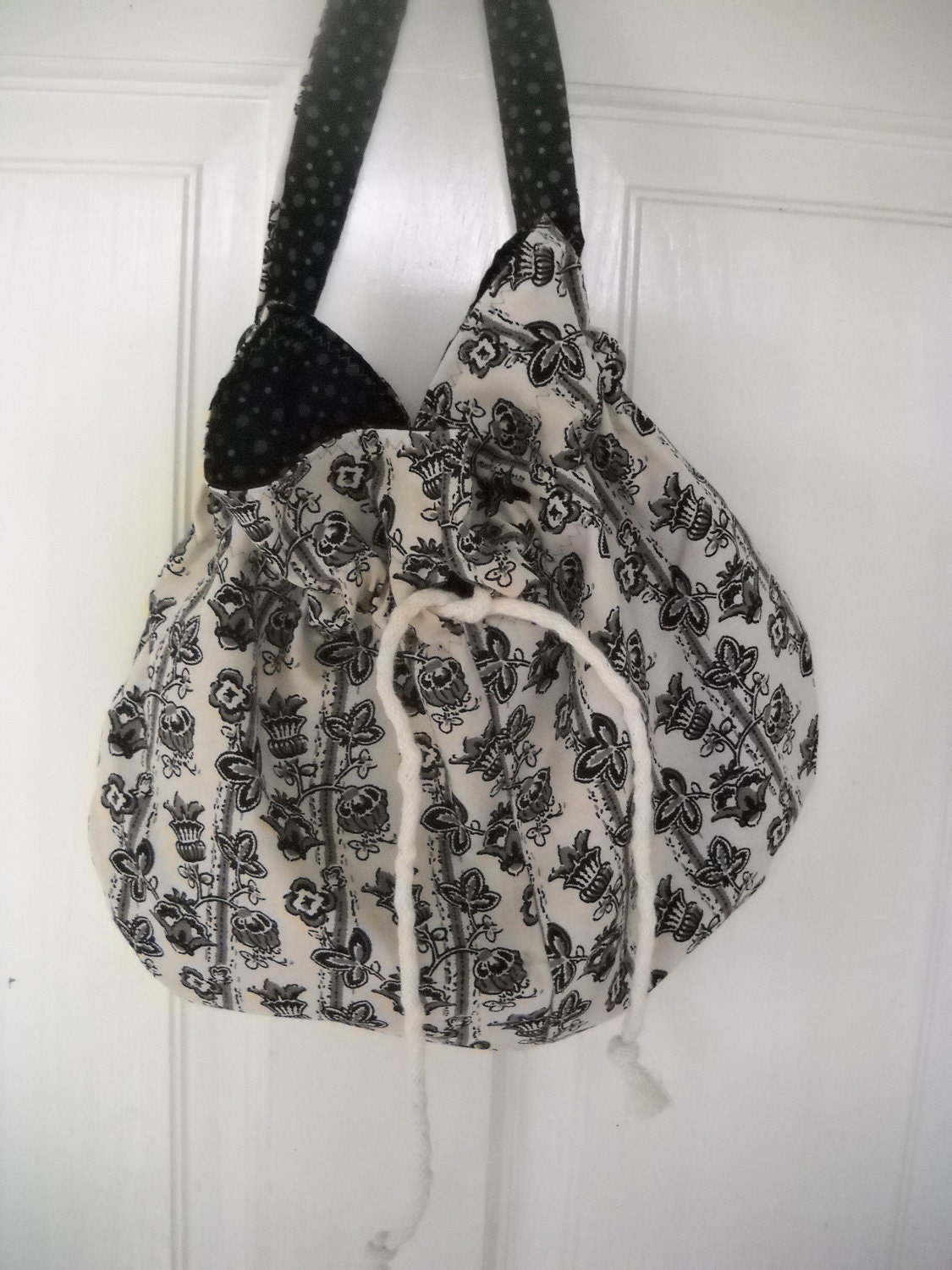 Victorian Material Universal drawstring Bag Purse