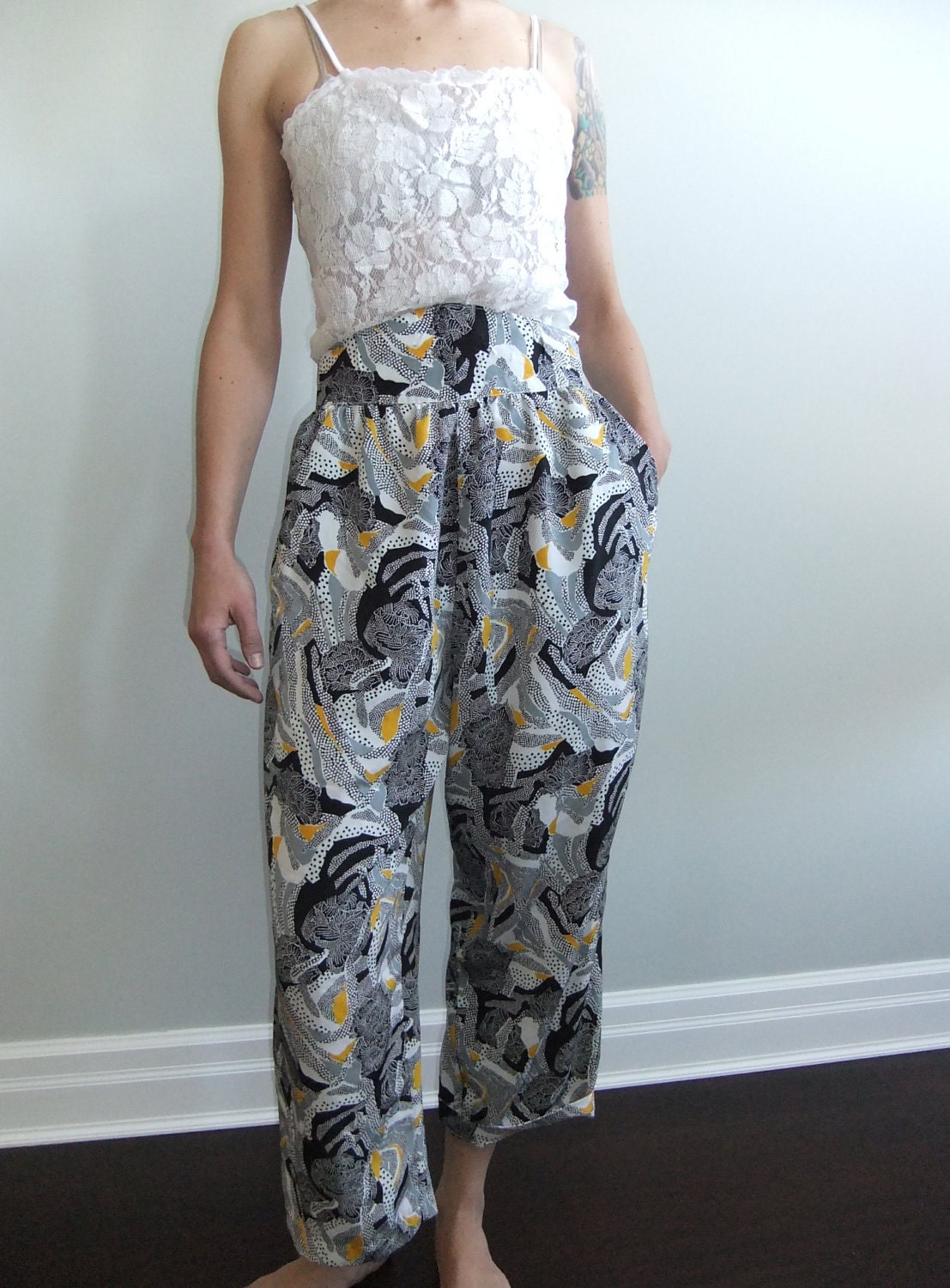 80s harem pant, pajama pants, patterned trousers, high waist