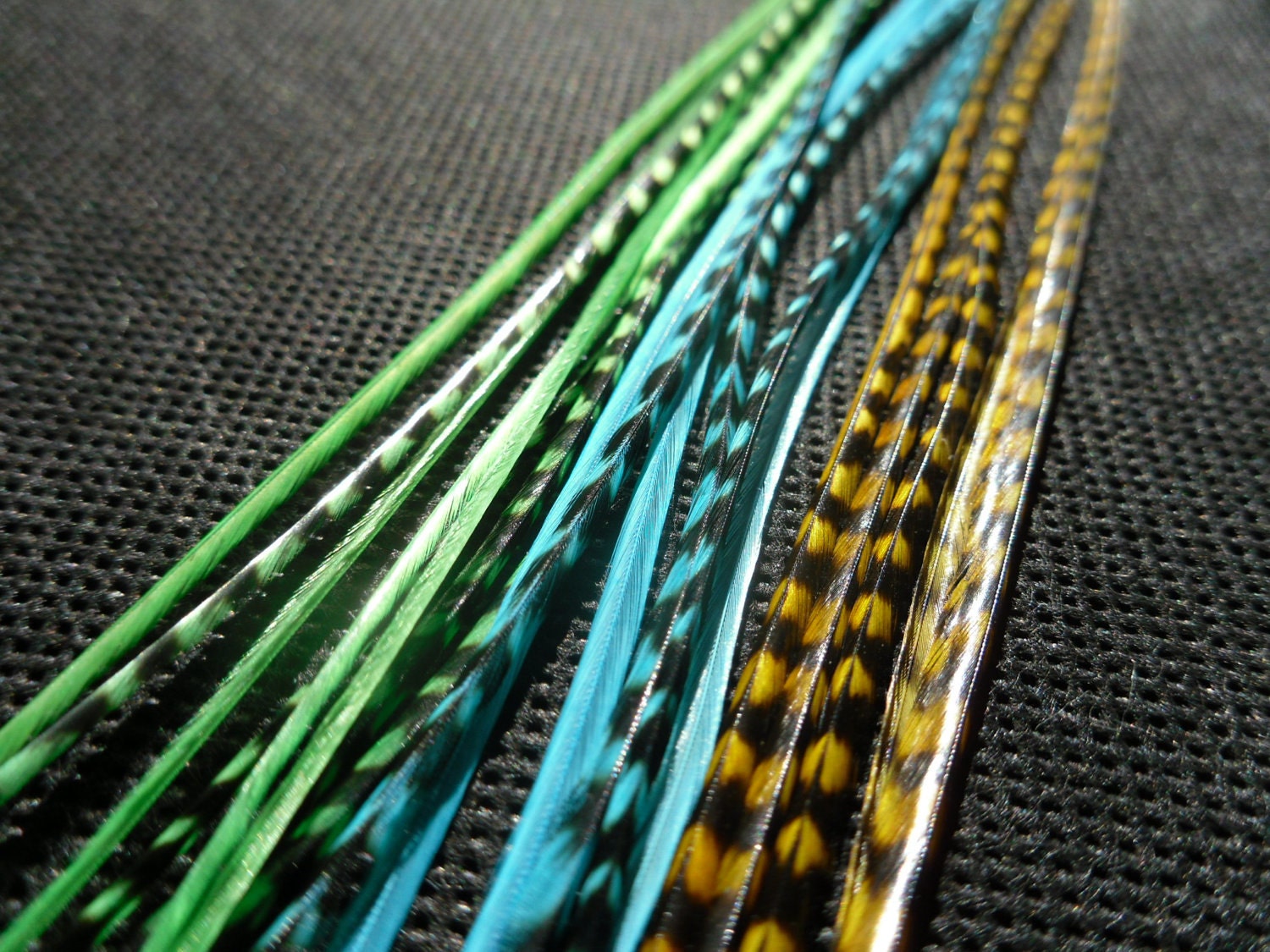 6 Hair Feathers Green Turquoise Golden Grizzly, Beads Kit