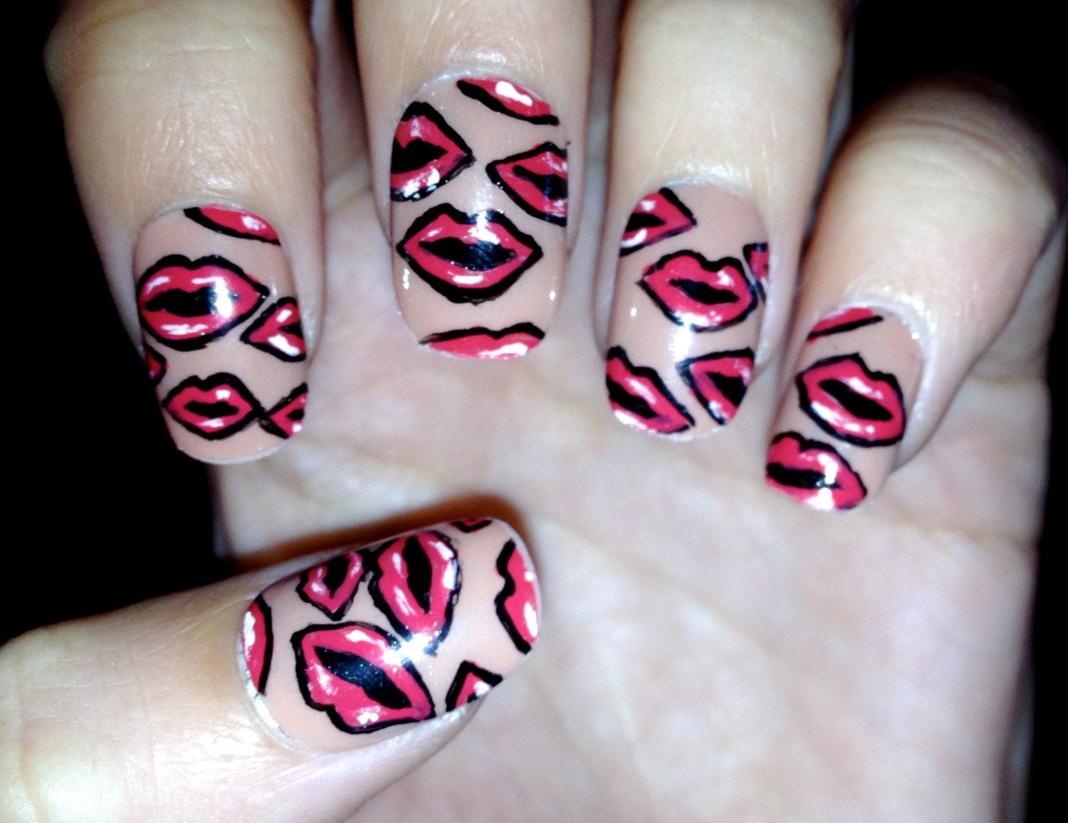 Kissing Red Lips Fake Nails