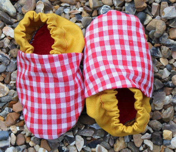 Baby Booties - Red gingham 3 to 9 months