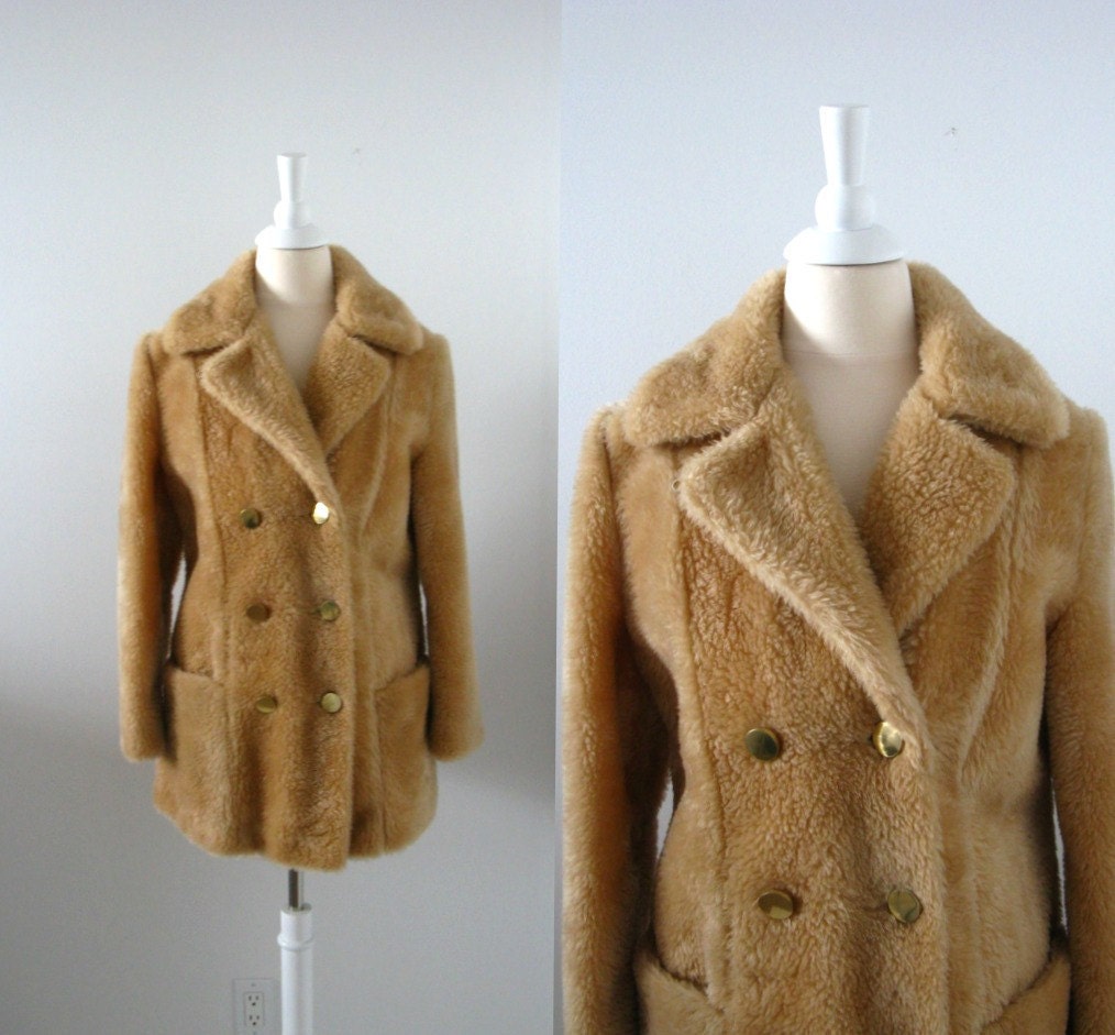 Vintage 1970s Womens Peacoat in Caramel Faux Fur - Medium Large