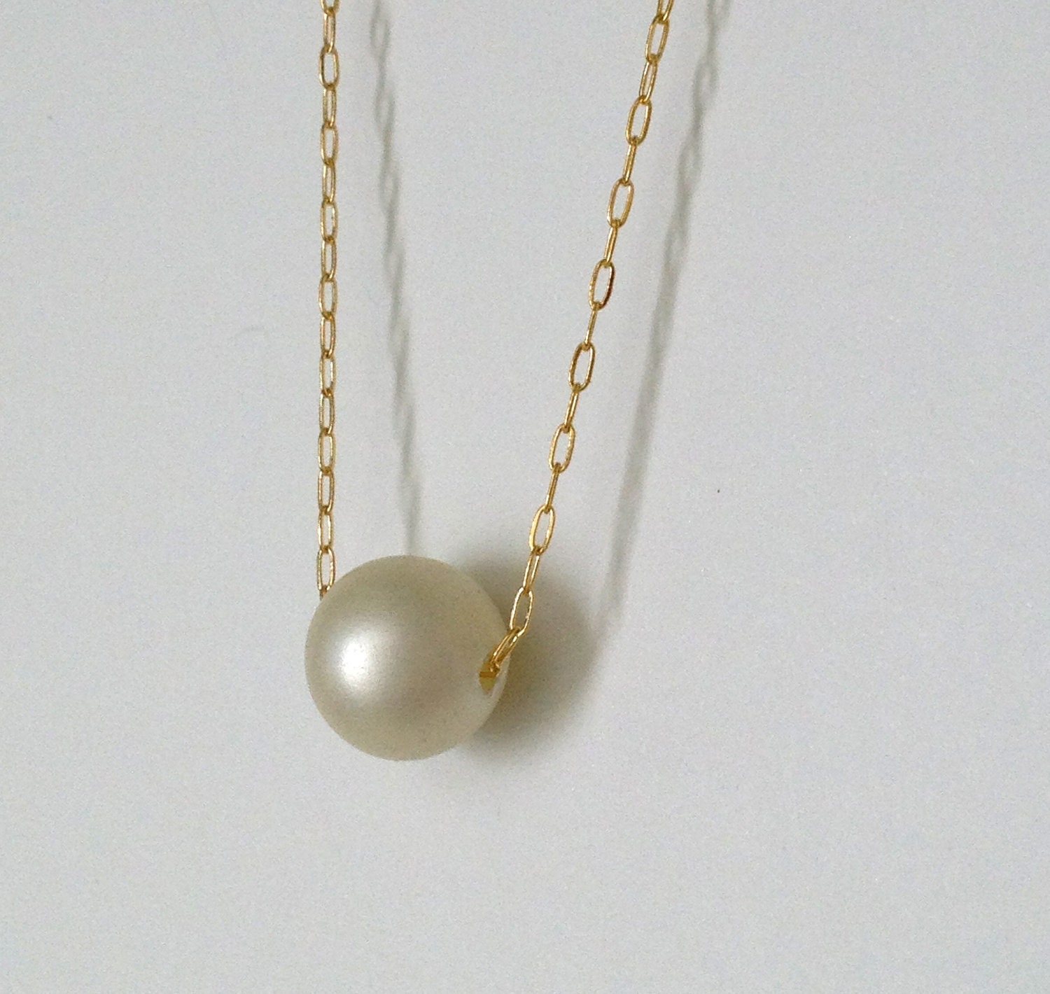 SET OF 3 Pearl Necklaces - silky 14k gold chain - bridesmaids, bridal party, sisters, mothers - Free combine shipping