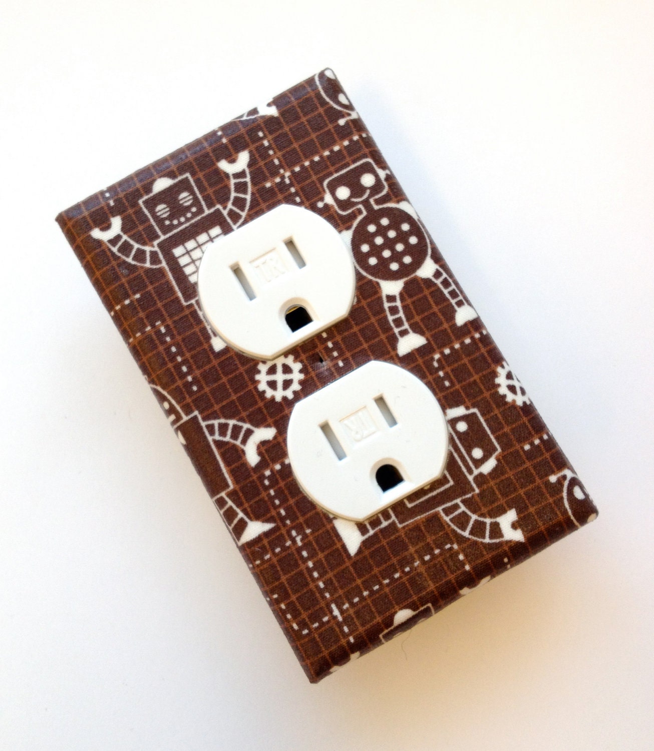 Robot Light Switch Plate Cover / Standard Single / Baby Nursery / Children Kids Room / Kitchen / Brown and White