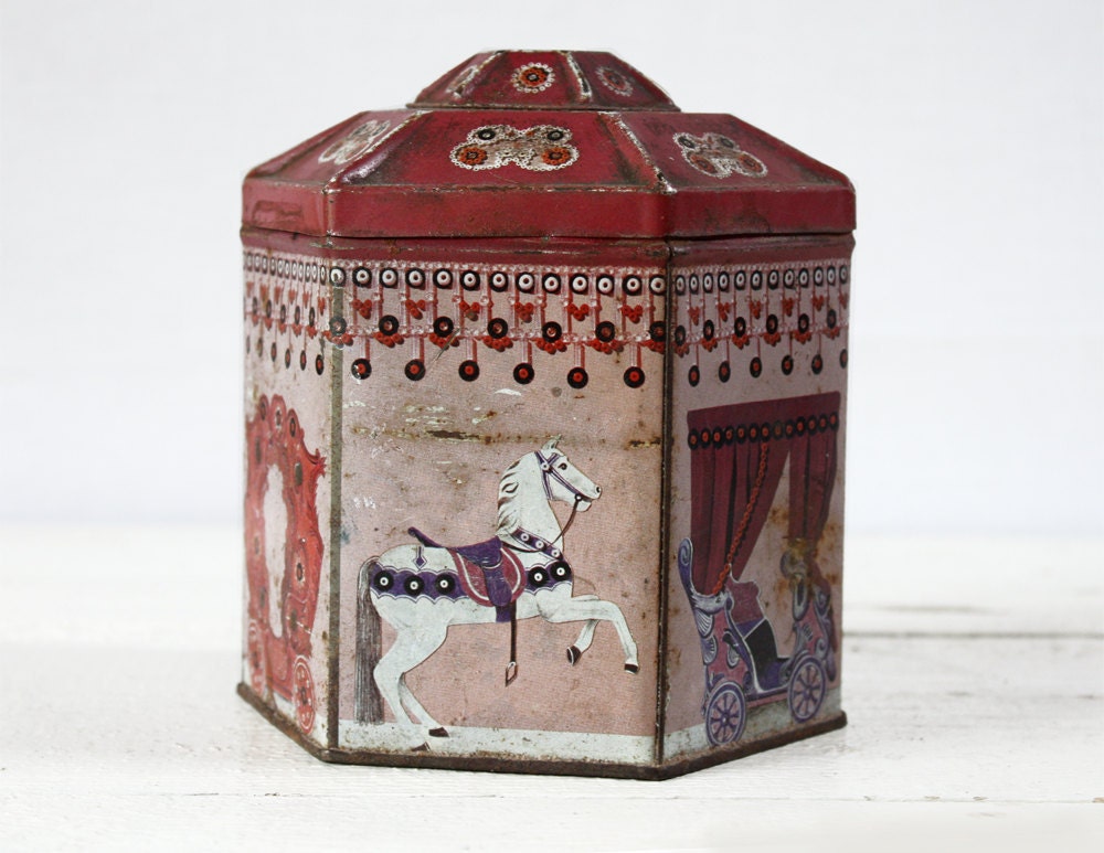 Old  french  Rosa - pink TIN BOX with Horses Shabby chic