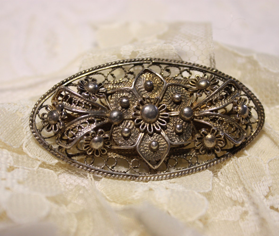 Beautiful FILIGREE silver sterling FRENCH ART Deco Brooch