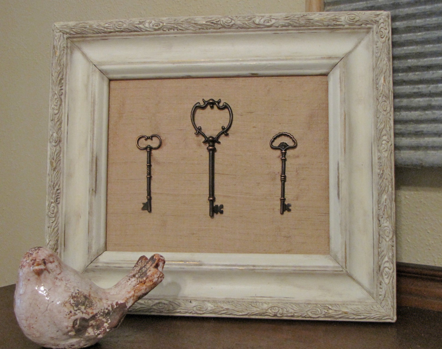 French-inspired Vintage Frame with Victorian Style Keys
