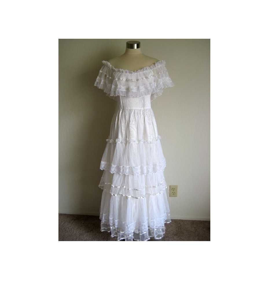 Vintage GUNNE SAX Jessica McClintock off shoulder Boho Lace Maxi Dress