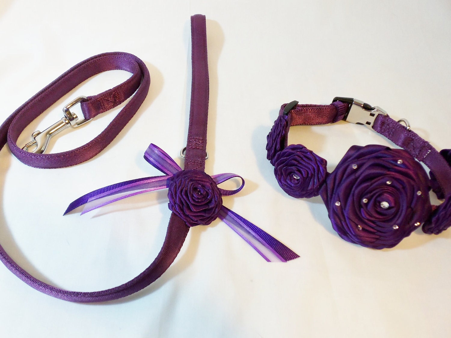 RockinDogs Custom Swarovski Crystal and Ribbon Flower Dog Collar in Your Wedding Colors
