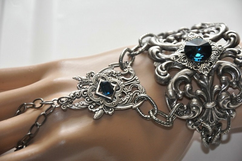 Victorian Gothic Bracelet,Cuff Bracelet,Gothic Slave Bracelet,Swarovski Crystal MONTANA Blue Slave Bracelet,Vintage Style,Antique Silver
