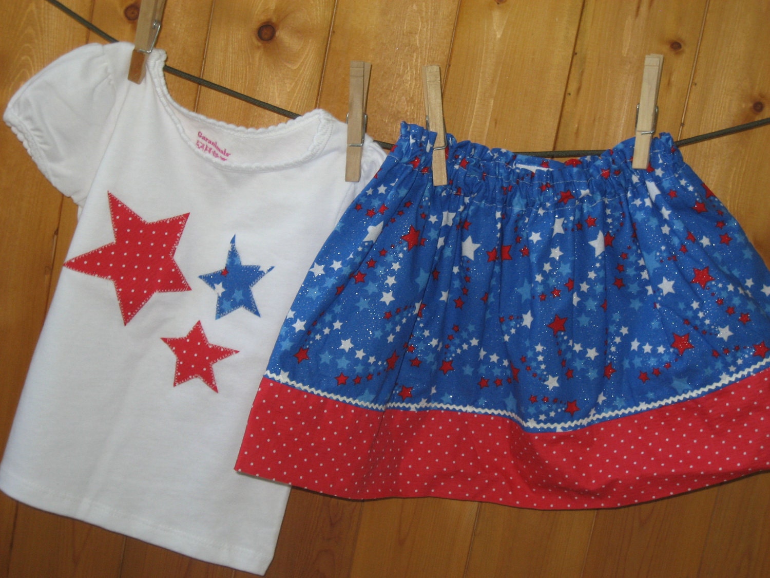 4th of July Patriotic USA Infant toddler girls appliqued red, white, and blue top and skirt set