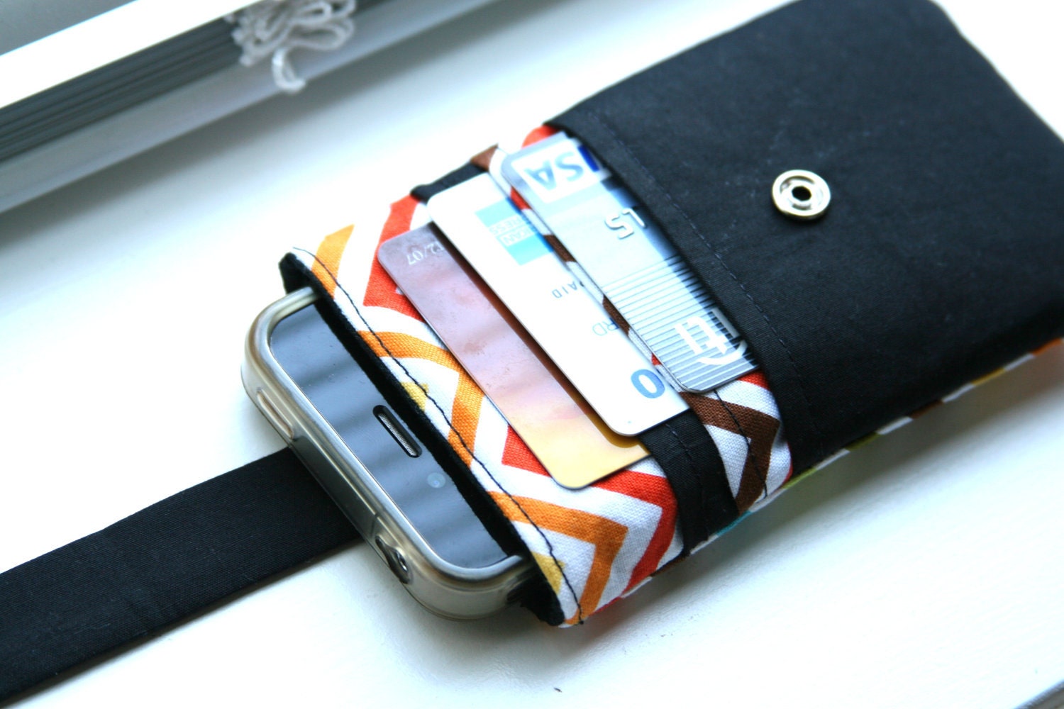 iPhone wallet / iPhone Sleeve / iPhone Case / iPhone 4s / iPhone 5 - Chevron