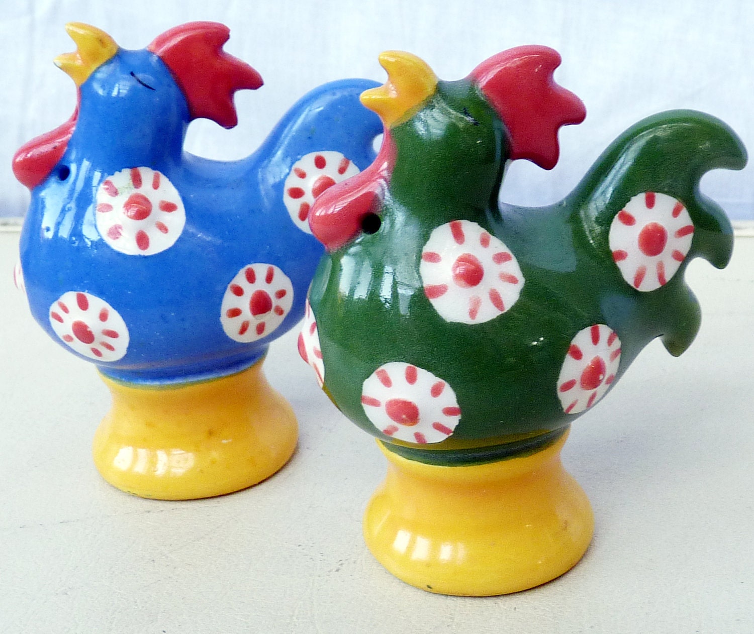 Vintage Blue & Green Bright Colored Rooster Salt and Pepper Shakers