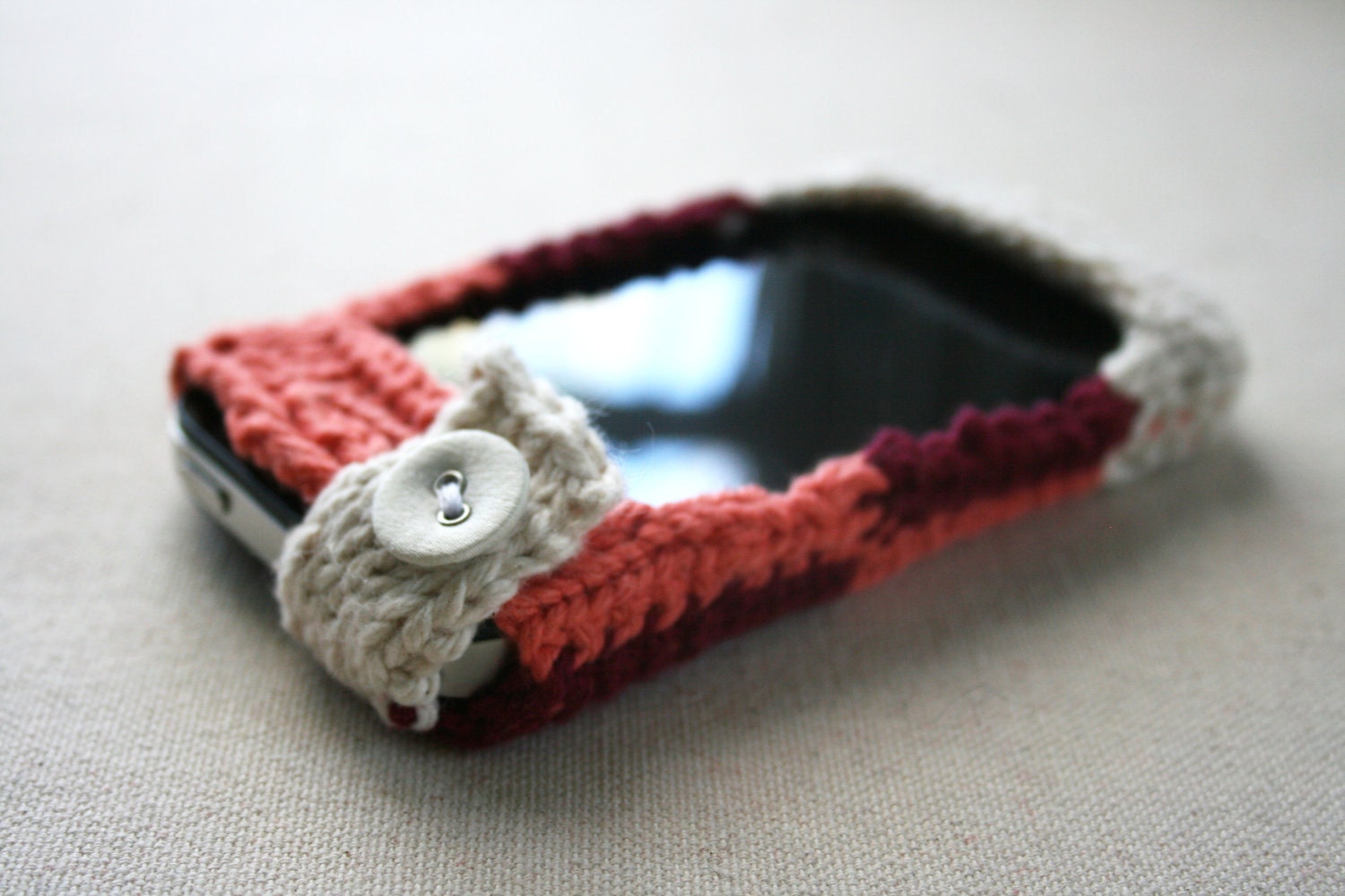 JILL - maroon burgundy coral white color-blocked cotton hand-knit sweater phone case for iPhone 4 iPhone 5 Android iPod iTouch on Etsy
