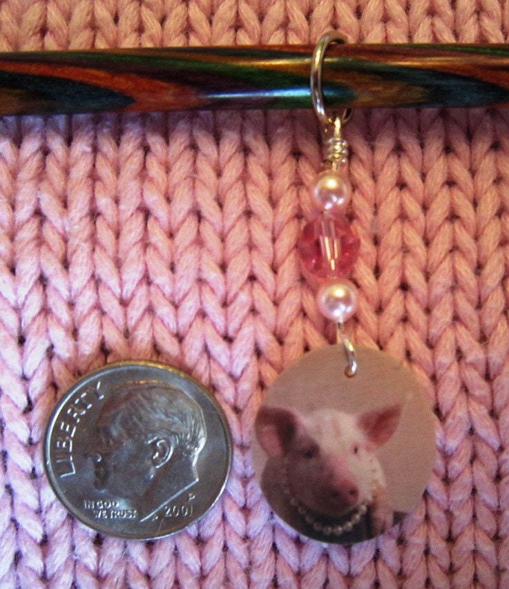 This Little Piggy Wore Pearls NON SNAG Stitch Marker - Listing is for One