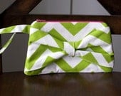 Bow Clutch, Lime Chevron