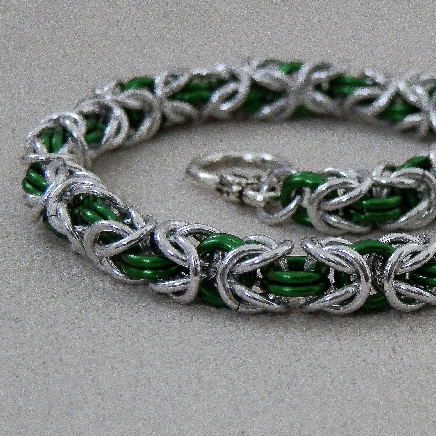 Bracelet, Chainmaille, Classic Byzantine in Silver and Green Jump Rings, Handmade by Lace Metal on Etsy