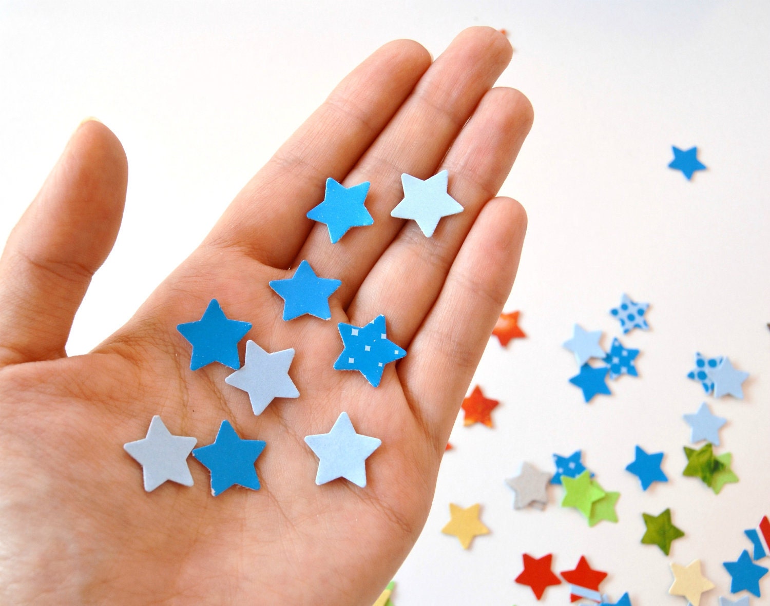 300 colorful little stars punchies - confetti