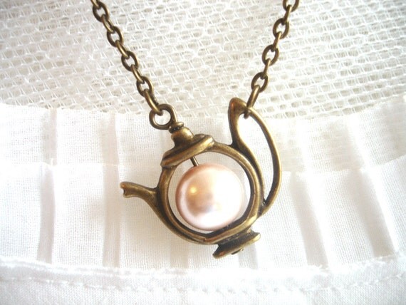 Antique Teapot with Pearl, Bridal Jewelry, Alice's teapot Pearl Necklace Brass Charm Whimsical Jewelry Alice In Wonderland.