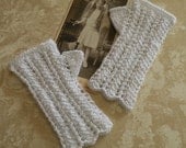 Girls White Gloves for First Communion, Bridal, Easter, Parties and Pageants