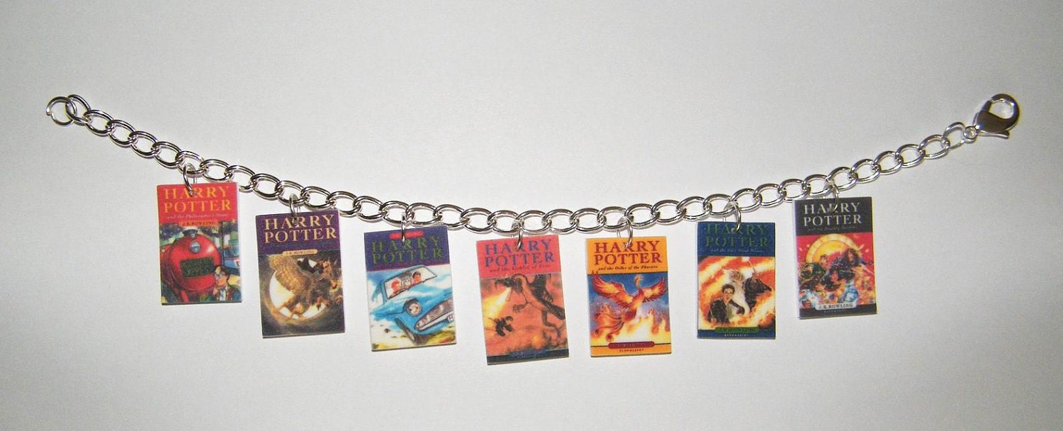 UK Versoion Harry Potter bracelet Book cover Charm Bracelet Voldemort Deathly Hallows Hogwarts