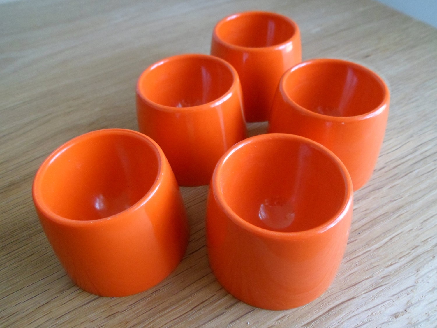 Set of 5 Original Retro Orange Melamine Egg Cups