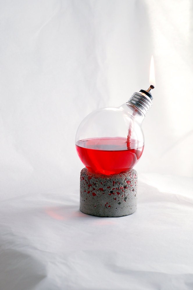 Home decor Steampunk Lightbulb Oil Lamp on Concrete and Red Gravel Base, Alum. top bulb, 11-006